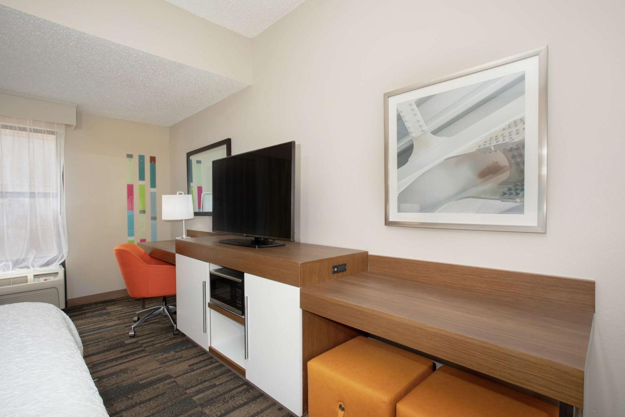 Hampton Inn & Suites Kansas City-Merriam Eksteriør bilde